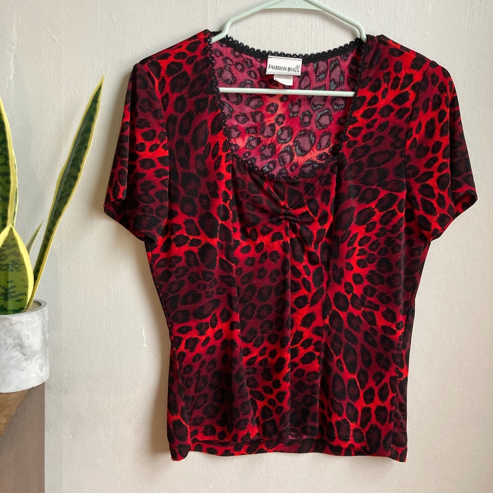 Red animal print 90's fashion bug polyester top